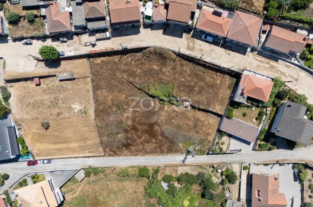 Terreno para Venda em Sobrado e Bairros Foto 4