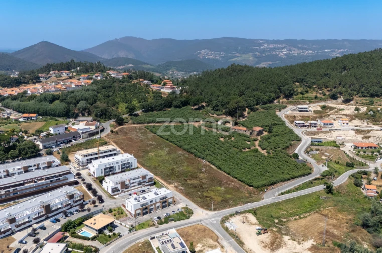 Terreno para Venda em Sobrado e Bairros Foto 4