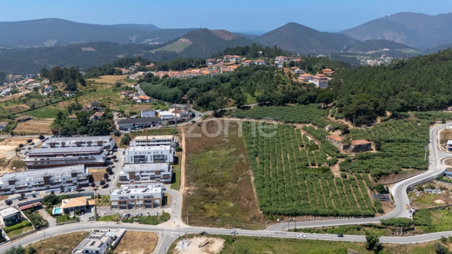 Terreno para Venda em Sobrado e Bairros