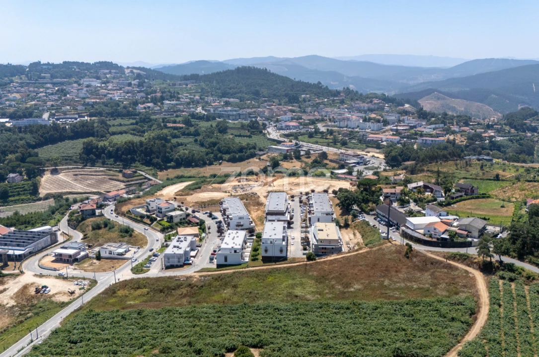 Terreno para Venda em Sobrado e Bairros Foto 9
