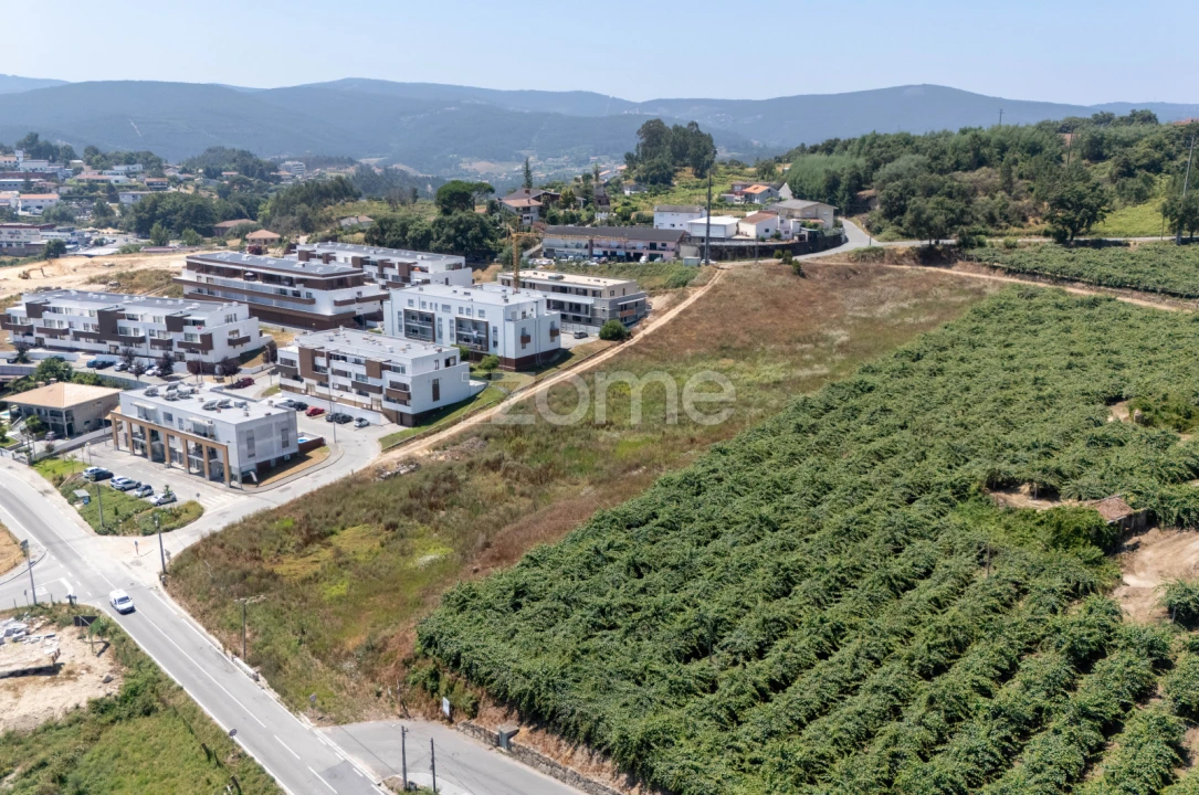 Terreno para Venda em Sobrado e Bairros Foto 1