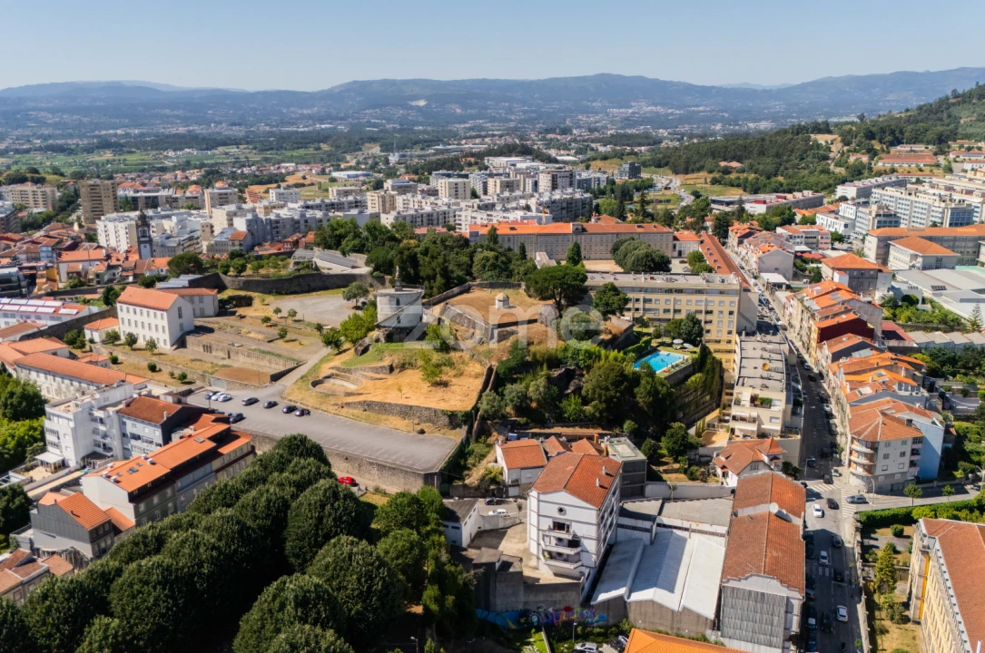 Apartamento T2 para Arrendamento em São Vicente (Braga) Foto 34