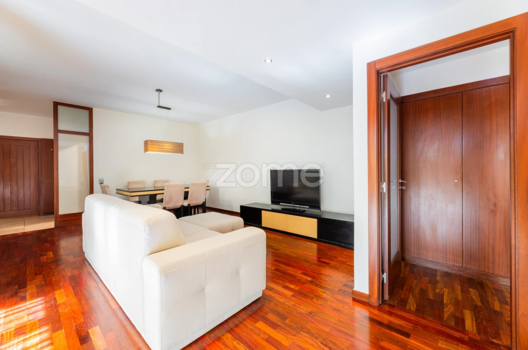 Apartamento T2 para Arrendamento em São Vicente (Braga) Foto 8