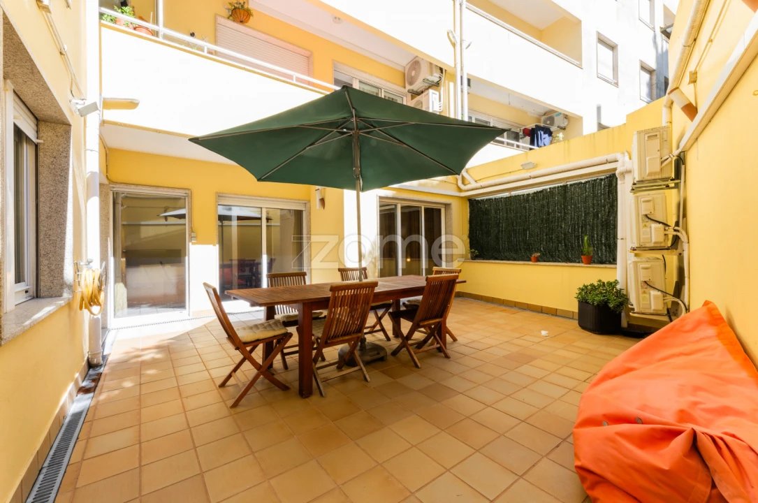 Apartamento T2 para Arrendamento em São Vicente (Braga) Foto 23