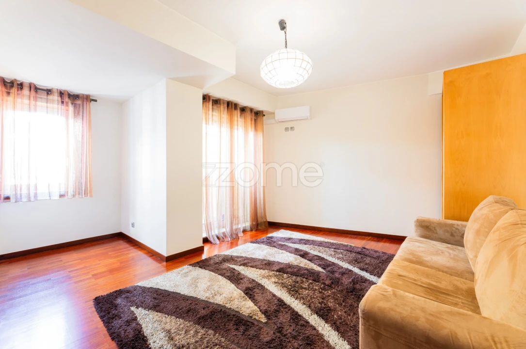 Apartamento T2 para Arrendamento em São Vicente (Braga) Foto 15