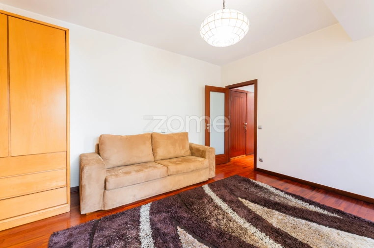 Apartamento T2 para Arrendamento em São Vicente (Braga) Foto 17