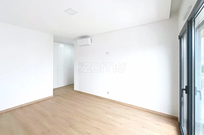 Apartamento T5 para Venda em Condeixa-A-Velha e Condeixa-A-Nova