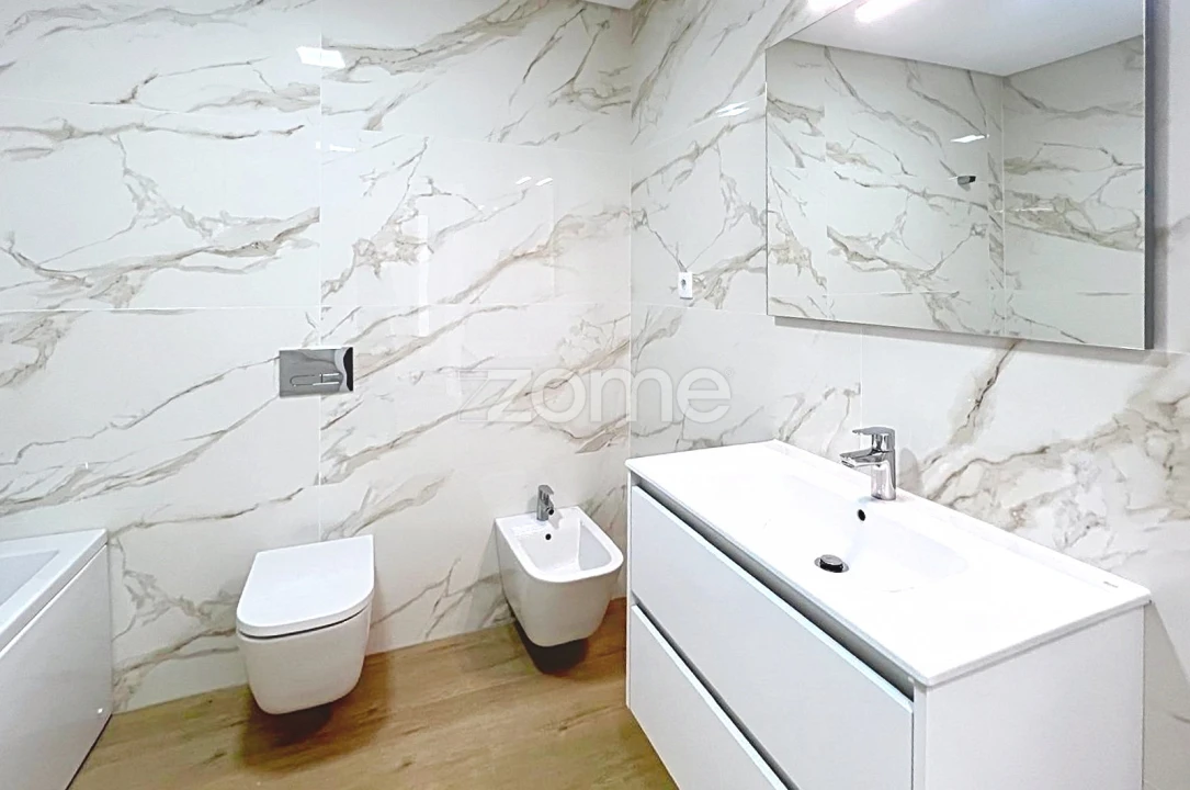 Apartamento T5 para Venda em Condeixa-A-Velha e Condeixa-A-Nova Foto 4