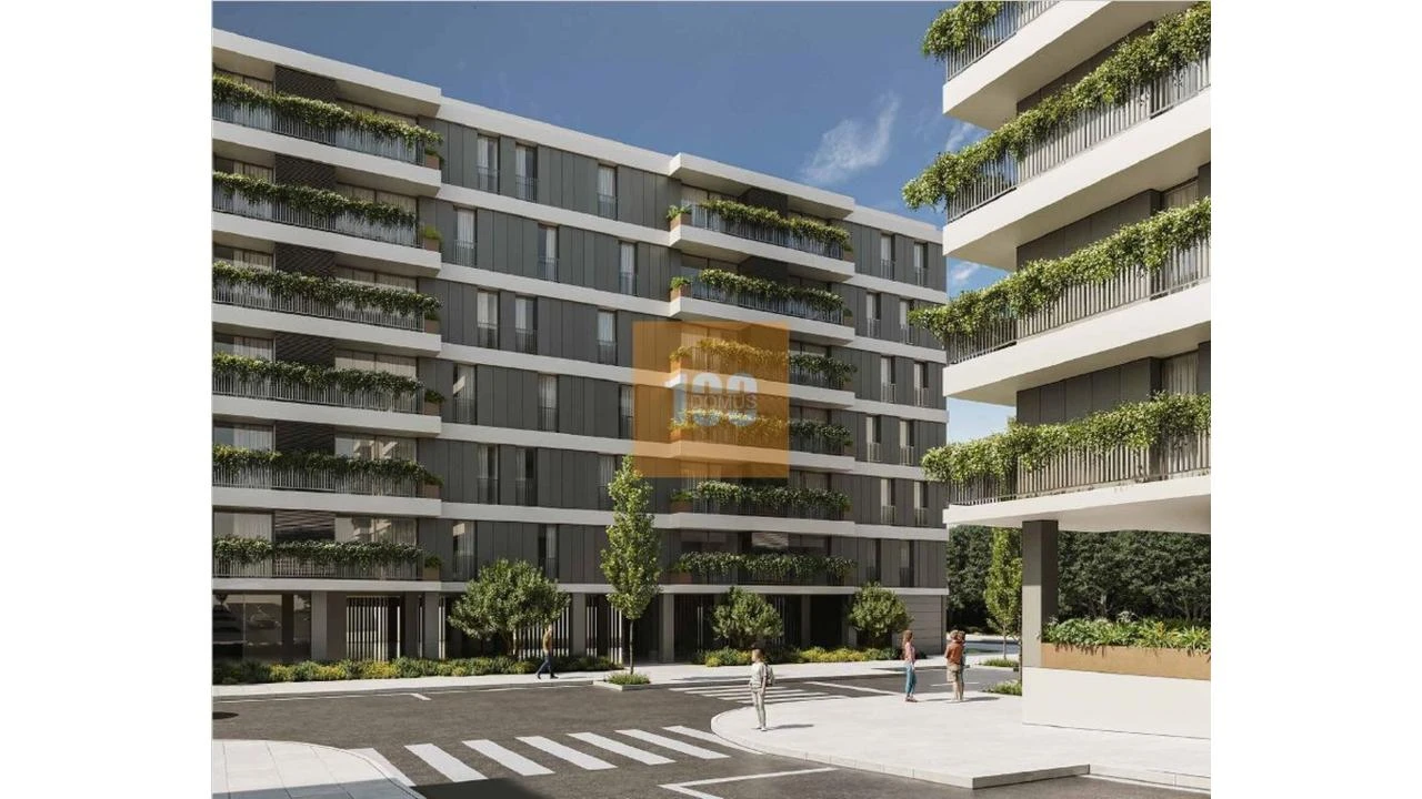 Apartamento T1 para Venda em Paranhos Foto 3