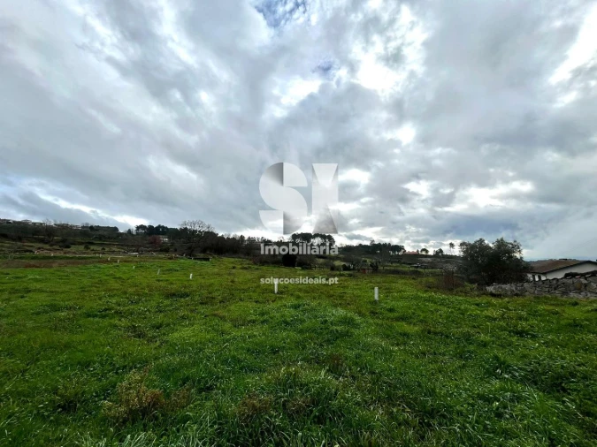 Terreno para Venda em Mouçós e Lamares Foto 17