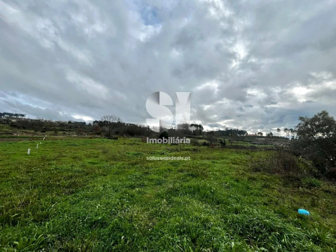 Terreno para Venda em Mouçós e Lamares Foto 18