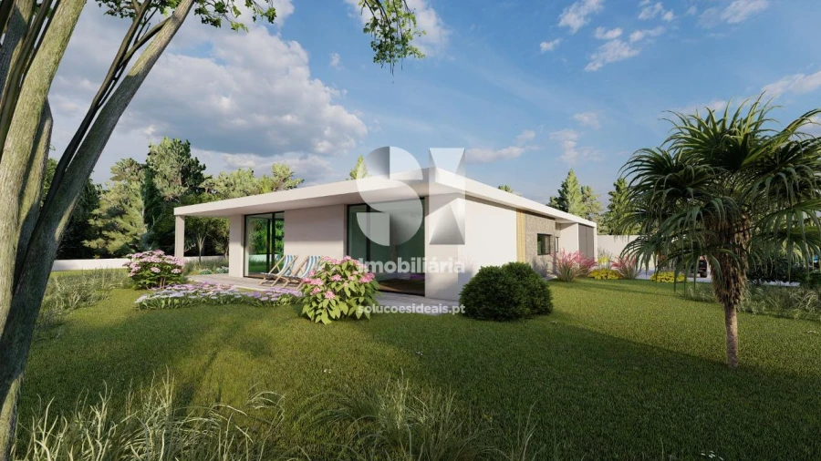 Terreno para Venda em Mouçós e Lamares