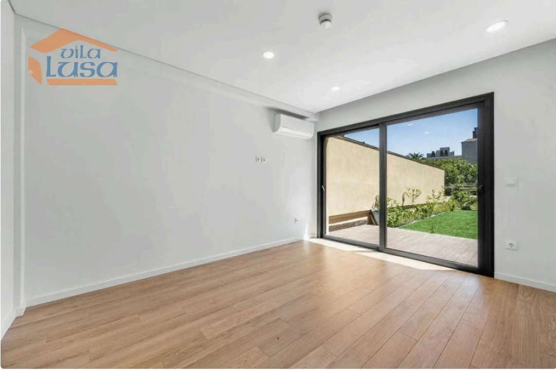 Apartamento T2 para Venda em Bonfim Foto 8