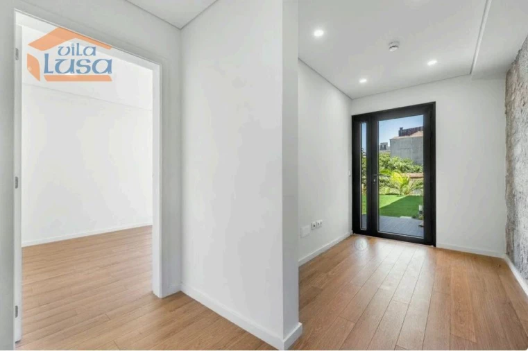 Apartamento T2 para Venda em Bonfim Foto 3