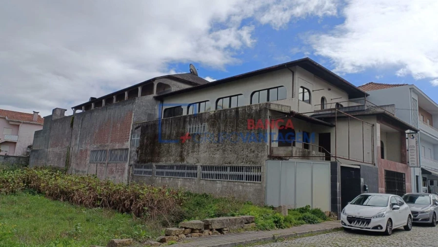 Moradia T6 para Venda em Vila das Aves Foto 10