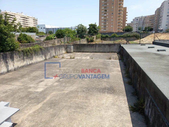 Loja para Venda em Cedofeita, Santo Ildefonso, Sé, Miragaia, São Nicolau e Vitória Foto 4
