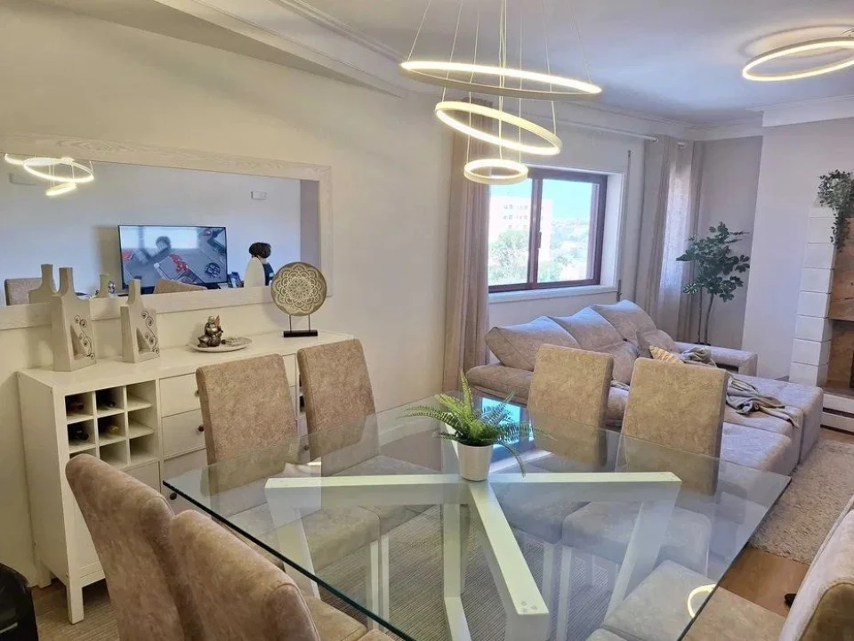Apartamento T3 para Venda em Arcozelo Foto 4