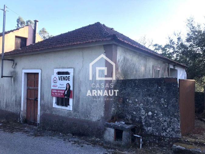 Moradia T3 para Venda em Vermoil Foto 1