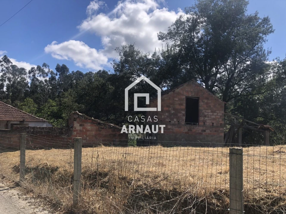 Moradia T3 para Venda em Vermoil Foto 23