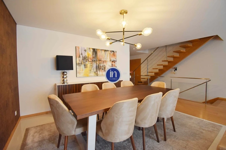 Moradia T3 para Venda em Gondifelos, Cavalões e Outiz Foto 10