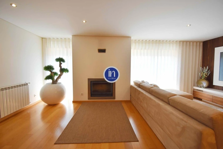 Moradia T3 para Venda em Gondifelos, Cavalões e Outiz Foto 7