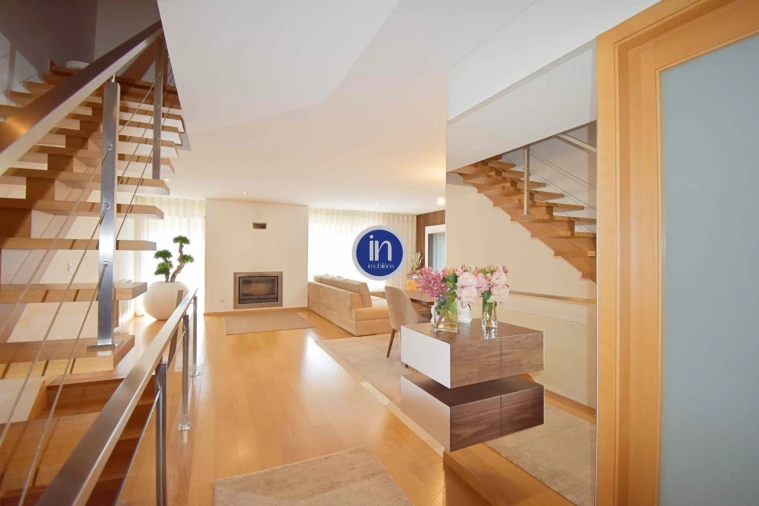 Moradia T3 para Venda em Gondifelos, Cavalões e Outiz Foto 4