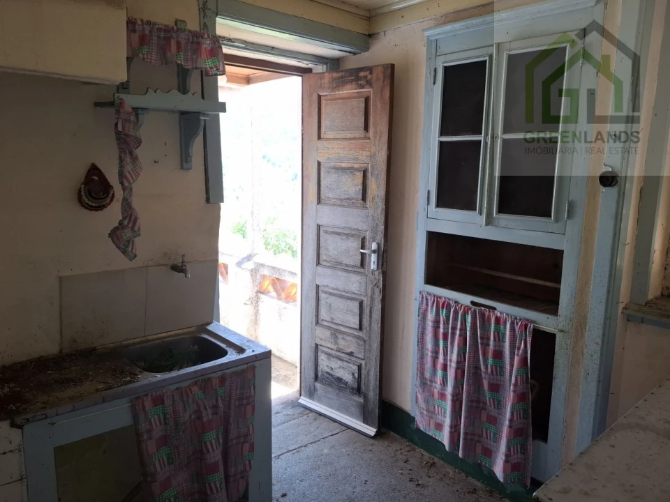 Moradia T5 para Venda em Cerdeira e Moura da Serra Foto 41