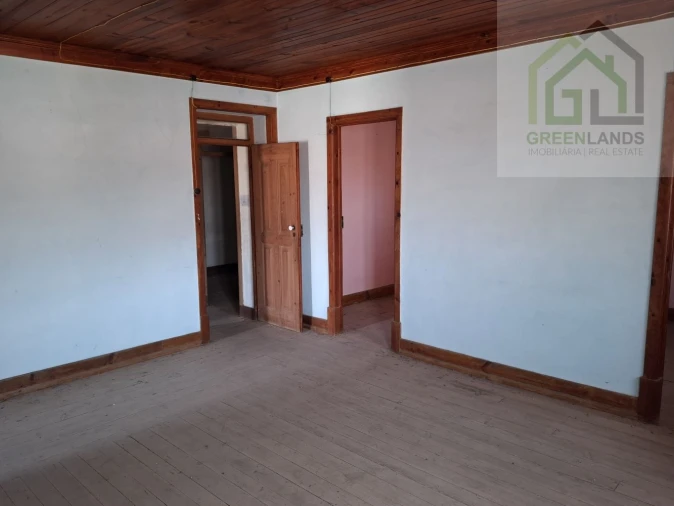 Moradia T5 para Venda em Cerdeira e Moura da Serra Foto 31