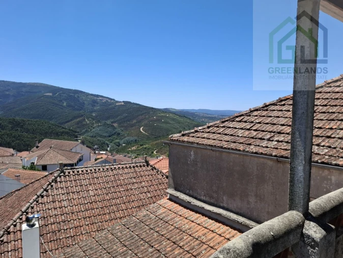 Moradia T5 para Venda em Cerdeira e Moura da Serra Foto 40