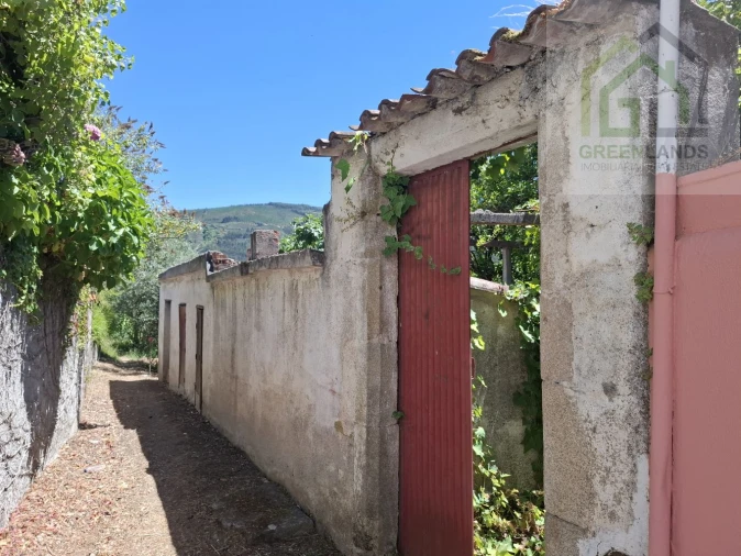 Moradia T5 para Venda em Cerdeira e Moura da Serra Foto 14