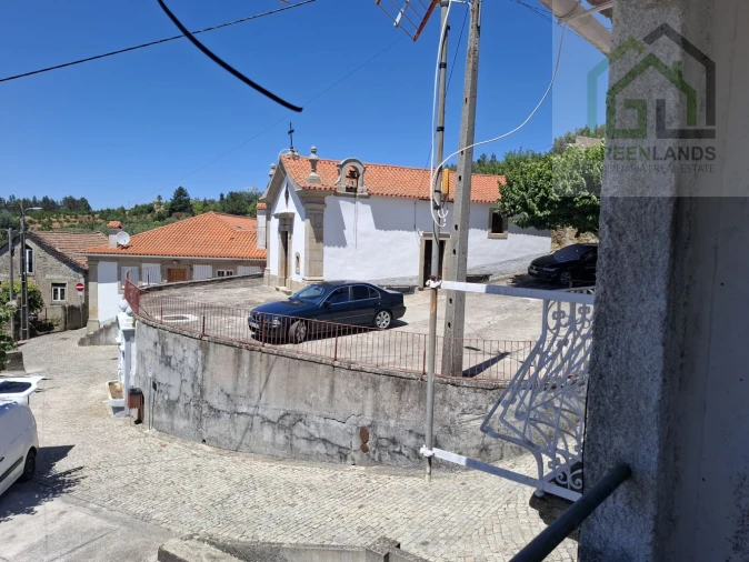 Moradia T5 para Venda em Cerdeira e Moura da Serra Foto 19