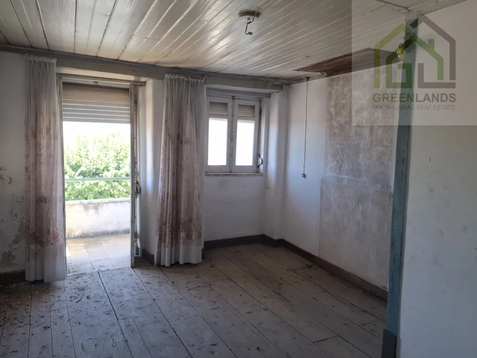 Moradia T5 para Venda em Cerdeira e Moura da Serra Foto 24