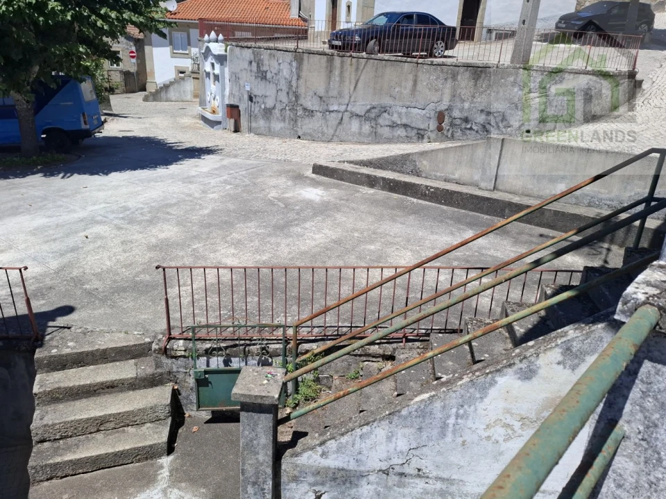 Moradia T5 para Venda em Cerdeira e Moura da Serra Foto 20