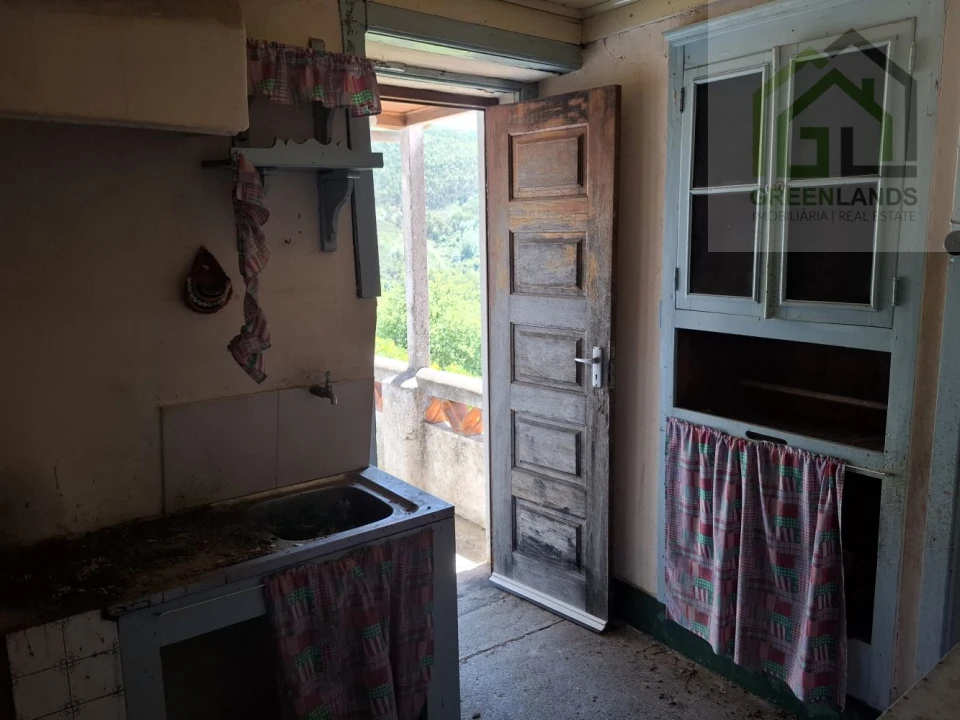 Moradia T5 para Venda em Cerdeira e Moura da Serra Foto 23