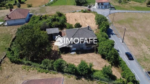 Moradia T3 para Venda em Quinchães