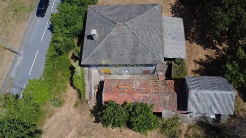 Moradia T3 para Venda em Quinchães