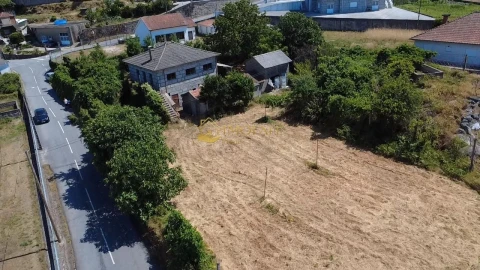 Moradia T3 para Venda em Quinchães