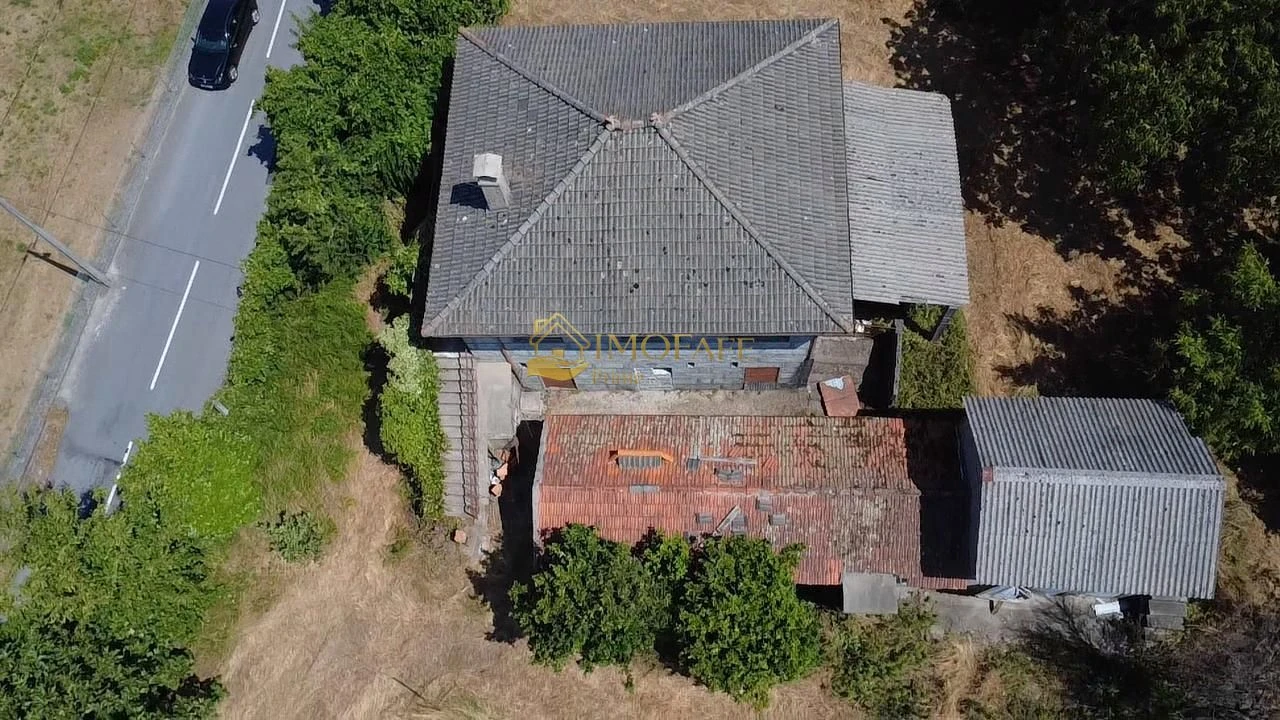 Moradia T3 para Venda em Quinchães Foto 12