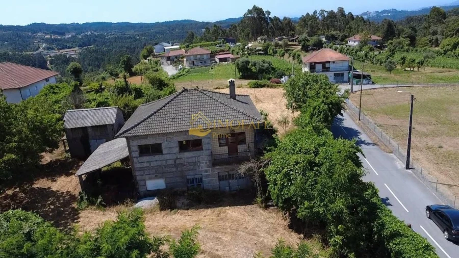 Moradia T3 para Venda em Quinchães Foto 21