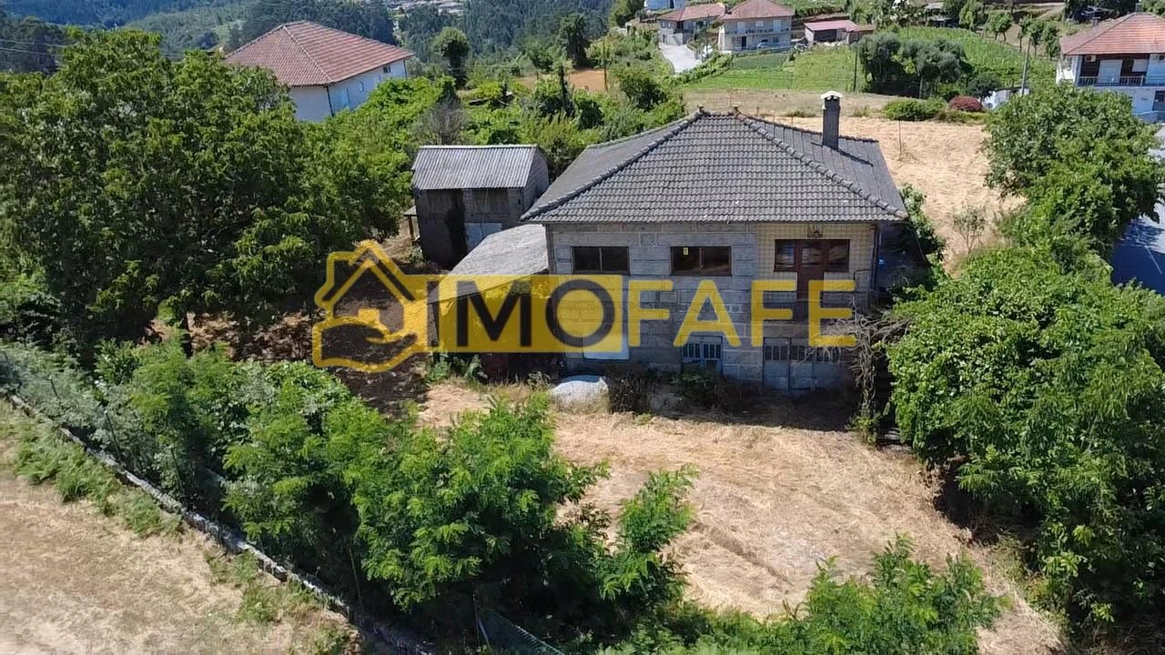 Moradia T3 para Venda em Quinchães Foto 22