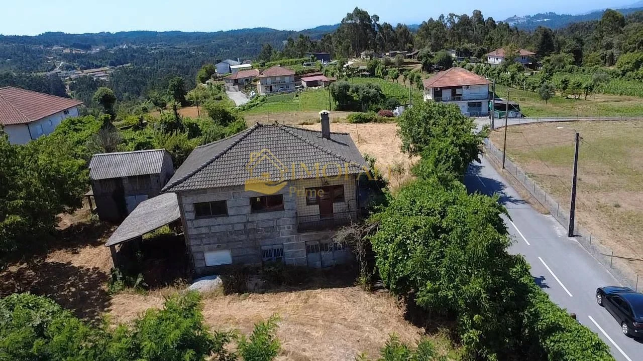 Moradia T3 para Venda em Quinchães Foto 21