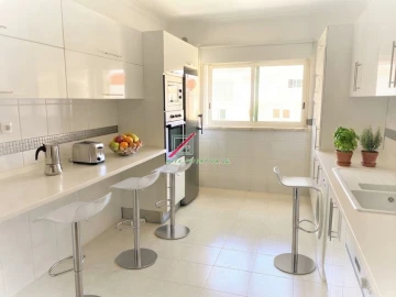 Apartamento T3 para Venda em Cascais e Estoril
