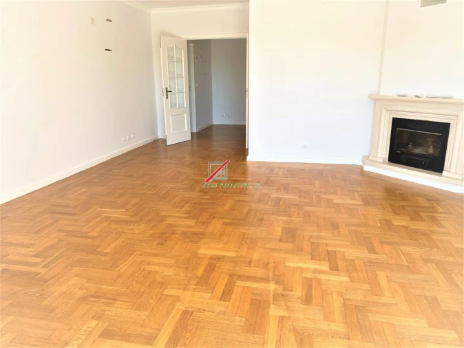 Apartamento T3 para Venda em Cascais e Estoril Foto 14