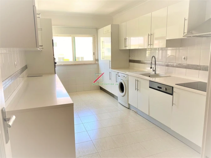 Apartamento T3 para Venda em Cascais e Estoril Foto 8