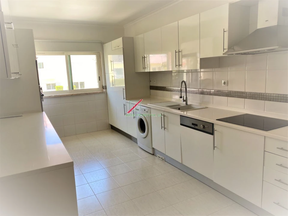 Apartamento T3 para Venda em Cascais e Estoril Foto 12