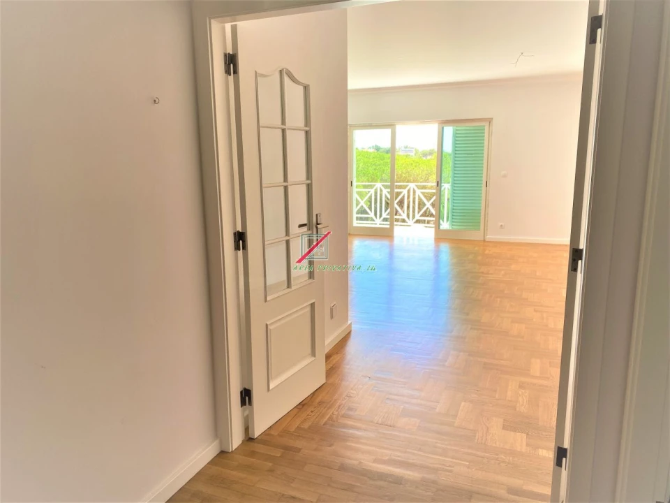 Apartamento T3 para Venda em Cascais e Estoril Foto 6