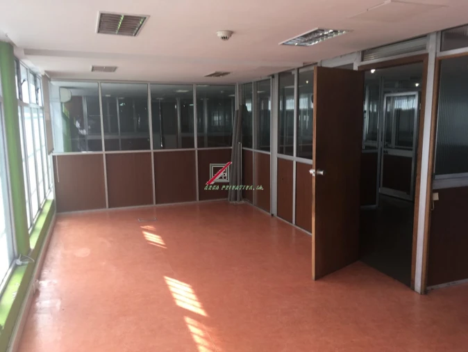 Loja para Venda em Marvila Foto 23