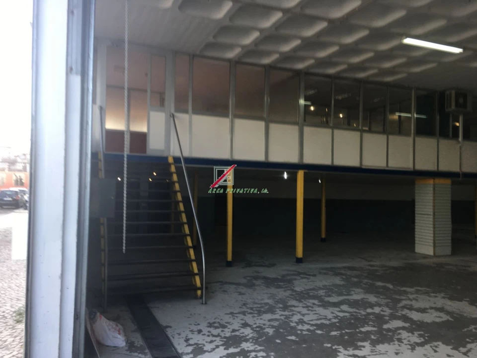 Loja para Venda em Marvila Foto 16