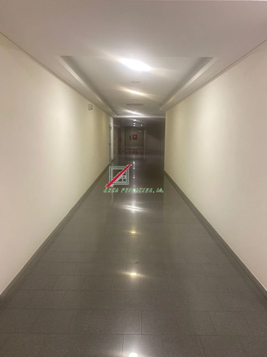 Loja para Arrendamento em Oeiras e São Julião da Barra, Paço de Arcos e Caxias Foto 7