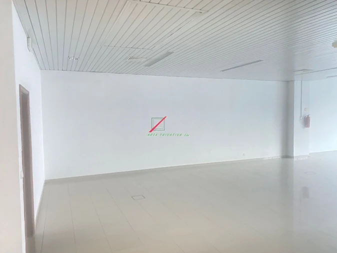 Loja para Arrendamento em Oeiras e São Julião da Barra, Paço de Arcos e Caxias Foto 6